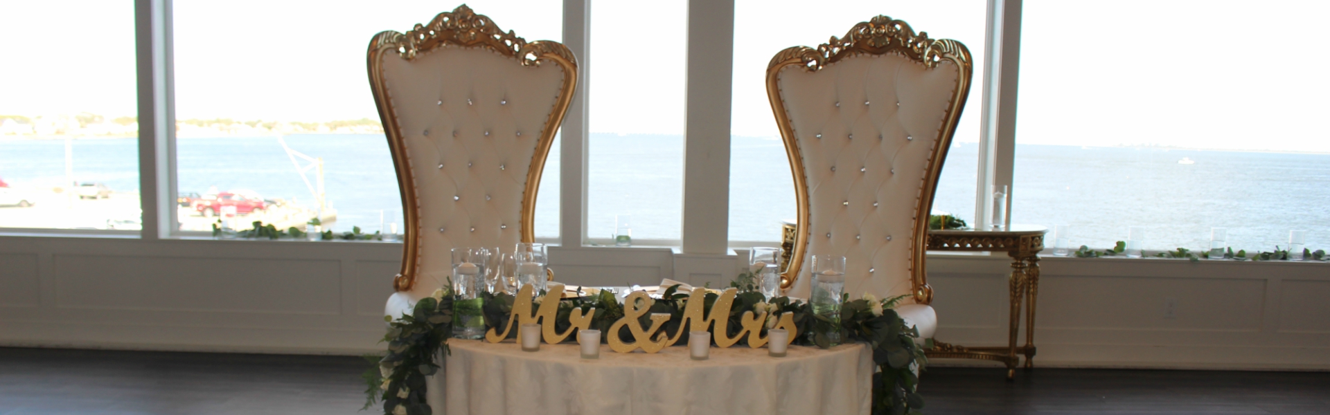 Brittany's Party Extravaganza - Throne Chairs